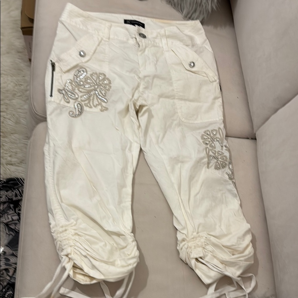 Women's White Embroidered Jeans